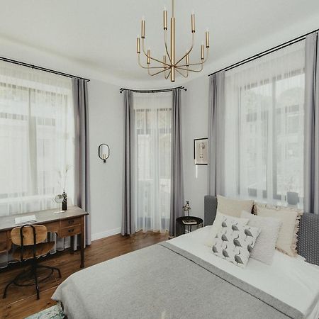 Cozy Apartment Near Zalgirio Arena By Urban Rent Kaunas Buitenkant foto