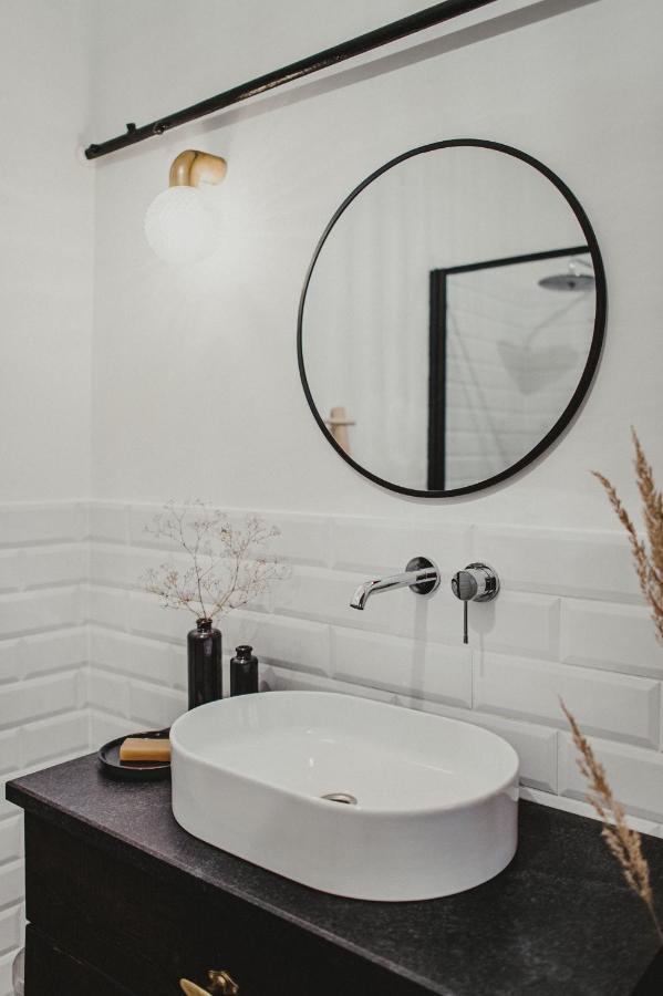 Cozy Apartment Near Zalgirio Arena By Urban Rent Kaunas Buitenkant foto