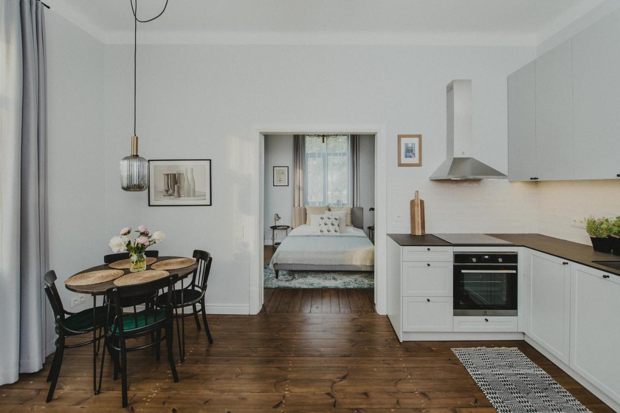 Cozy Apartment Near Zalgirio Arena By Urban Rent Kaunas Buitenkant foto