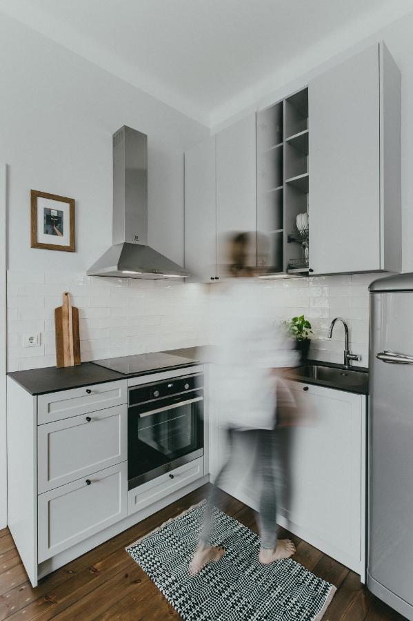 Cozy Apartment Near Zalgirio Arena By Urban Rent Kaunas Buitenkant foto