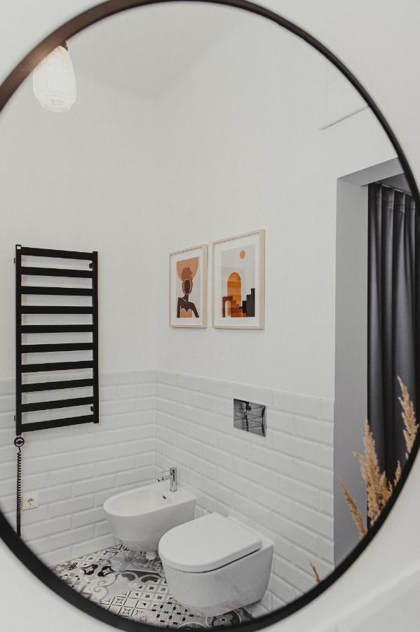 Cozy Apartment Near Zalgirio Arena By Urban Rent Kaunas Buitenkant foto
