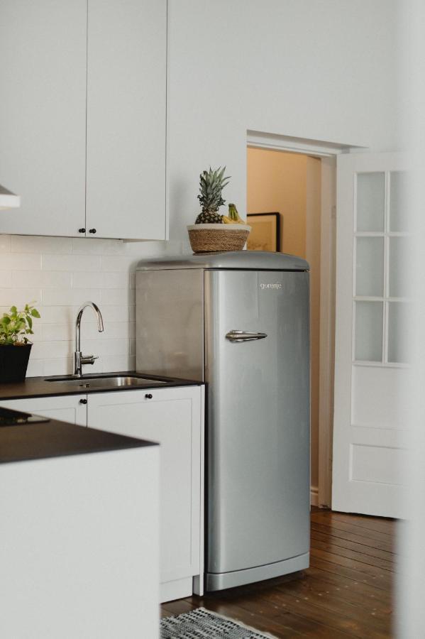 Cozy Apartment Near Zalgirio Arena By Urban Rent Kaunas Buitenkant foto